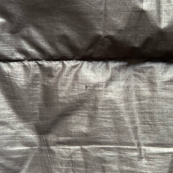 Patagonia Men’s Puffer Down Jacket - Picture 15 of 16